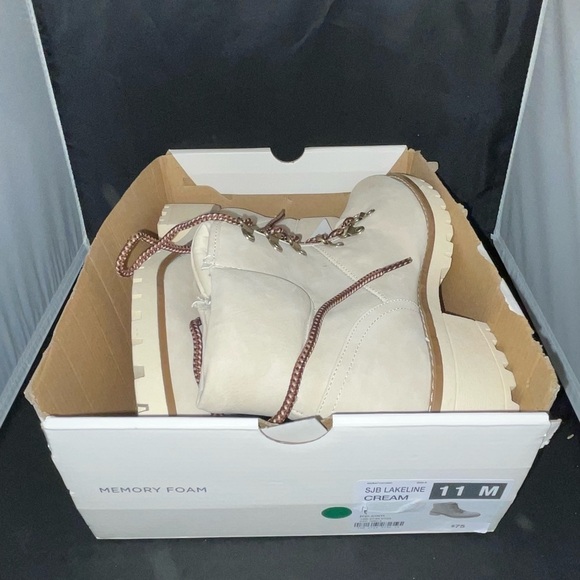 NWT St John’s Bay women’s boots size 11 - Picture 6 of 7